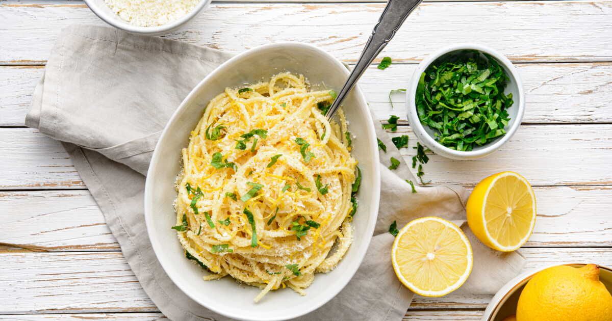 Retrouvez le goût de l'Italie avec cette délicieuse recette de pâtes au citron