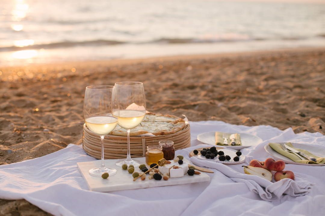 Des recettes savoureuses pour un pique-nique parfait sur la plage