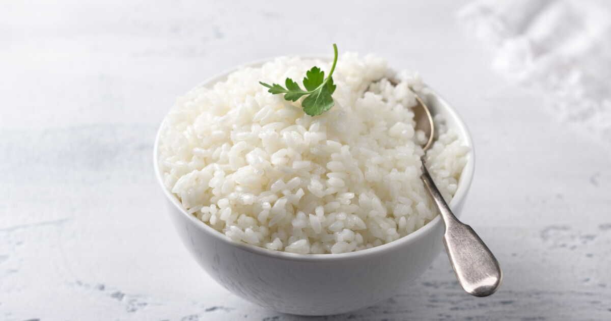 l'importance de rincer le riz avant la cuisson