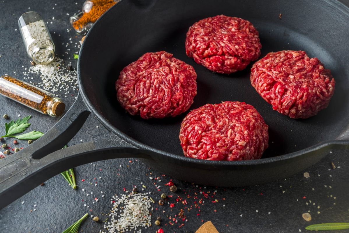 Cuisson du steak haché : maîtrisez l'art de la préparation