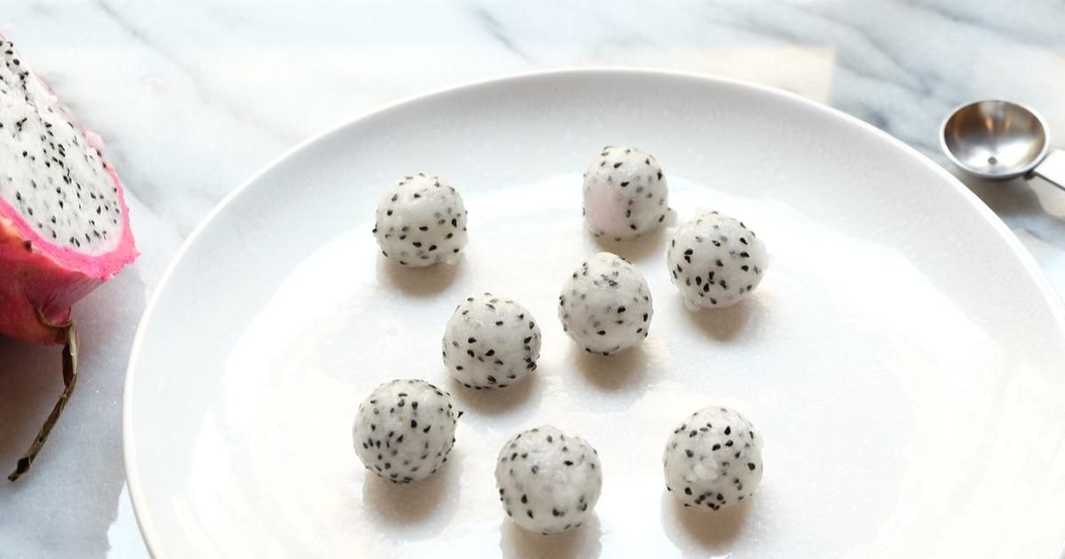 La cuillère à pomme parisienne : l'outil secrètement indispensable des chefs