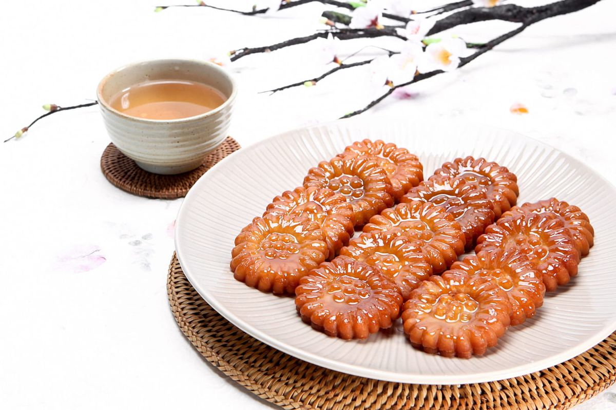 Découvrez les délices des yakgwa, biscuits frits coréens qui font sensation