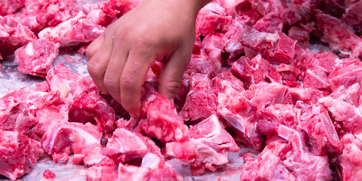 Les aliments à éviter crus pour votre santé