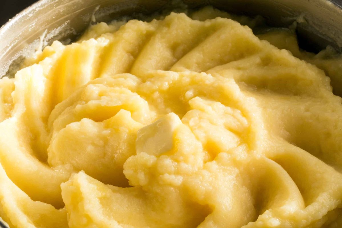 Le secret de la purée de Joël Robuchon enfin révélé : réalisez cette recette chez vous