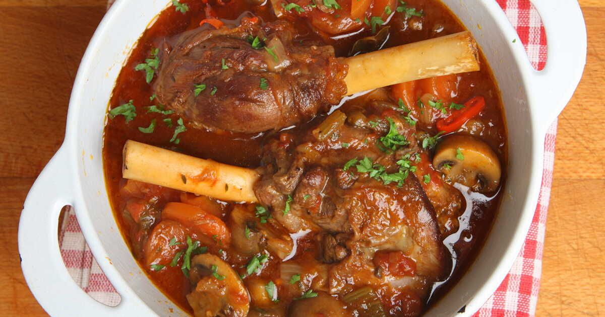 Un festin pascal : la souris d’agneau confite à essayer absolument