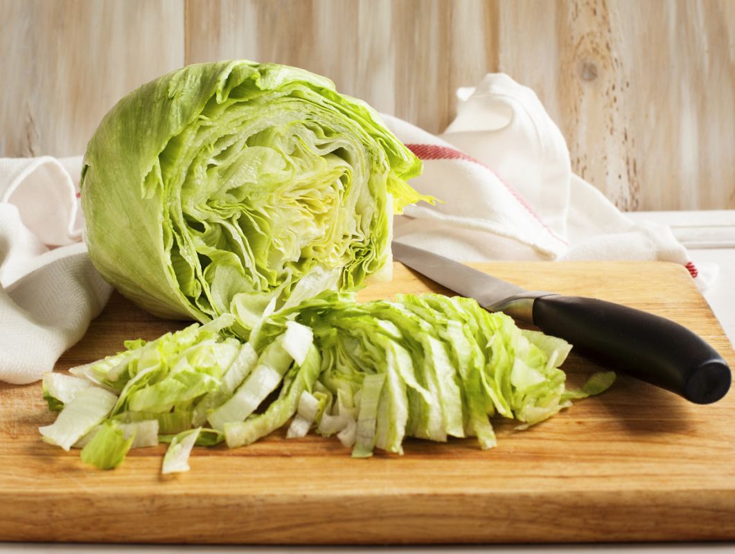 les secrets d'une salade saine : pourquoi éviter la laitue iceberg